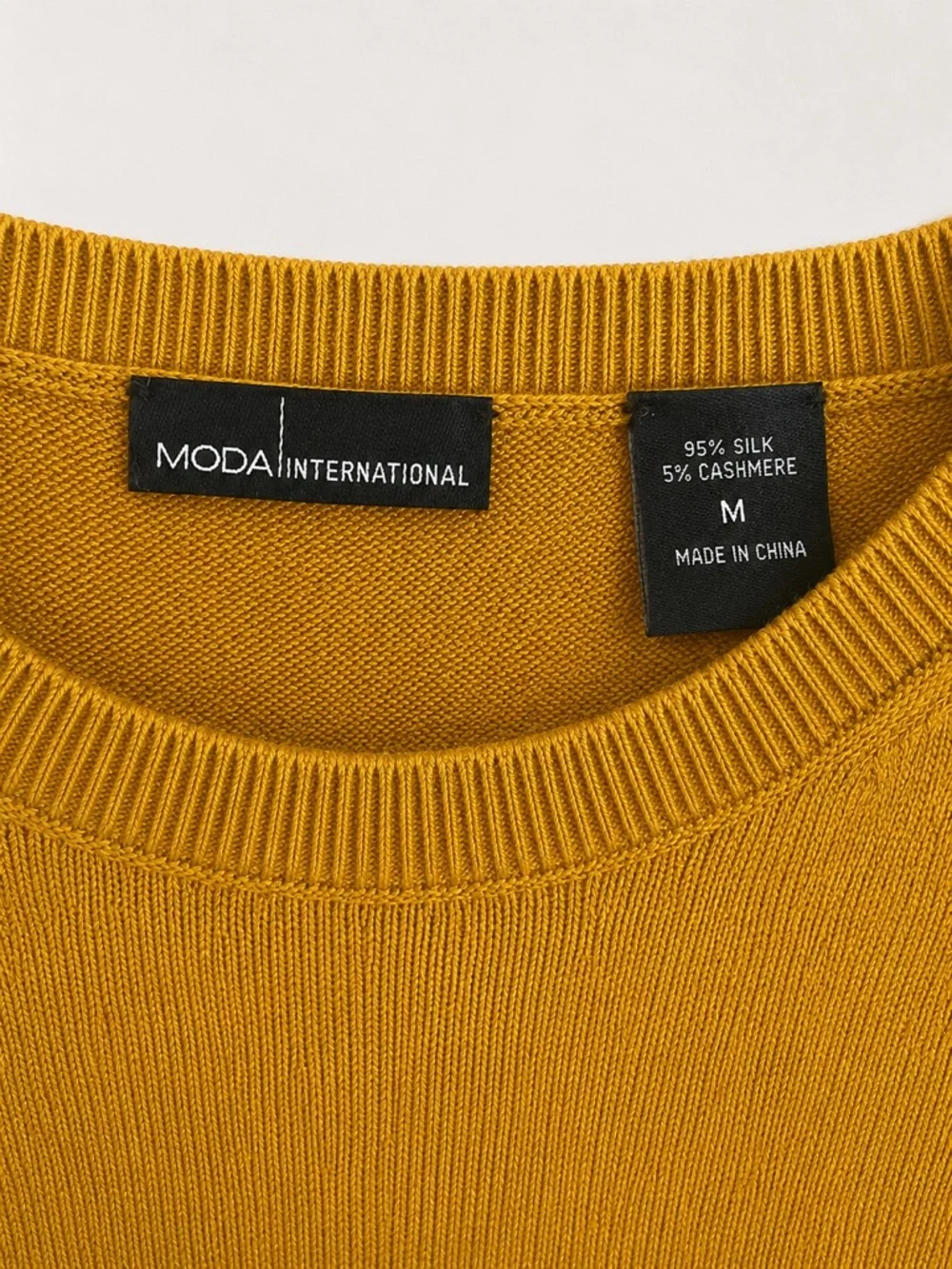 MODA Silk Cashmere Sweater | Mustard Gold | Size Medium - Picture 5 of 7